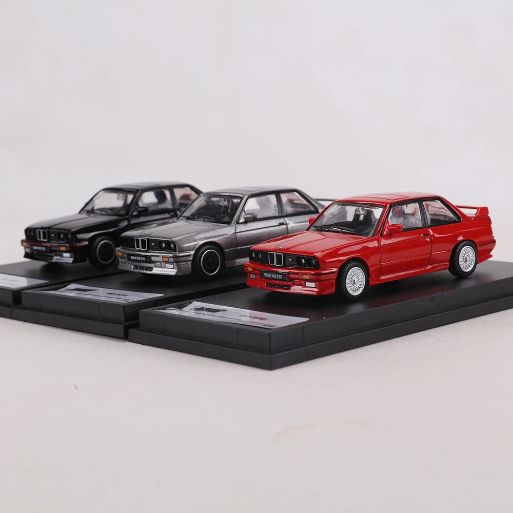 Shadow 1/64 Maßstab M3 E30 Klassisches Sportwagen-Modell, hochdetailliertes Miniaturauto aus Zinklegierung, Sammlerstück und Dekorationsspielzeug für Erwachsene