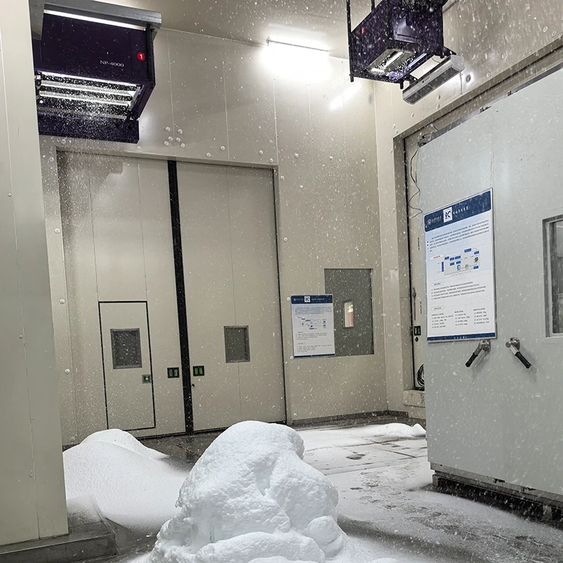 

Snowfalling Machine Brings You Realistic Snow Scene Experience All Year Round