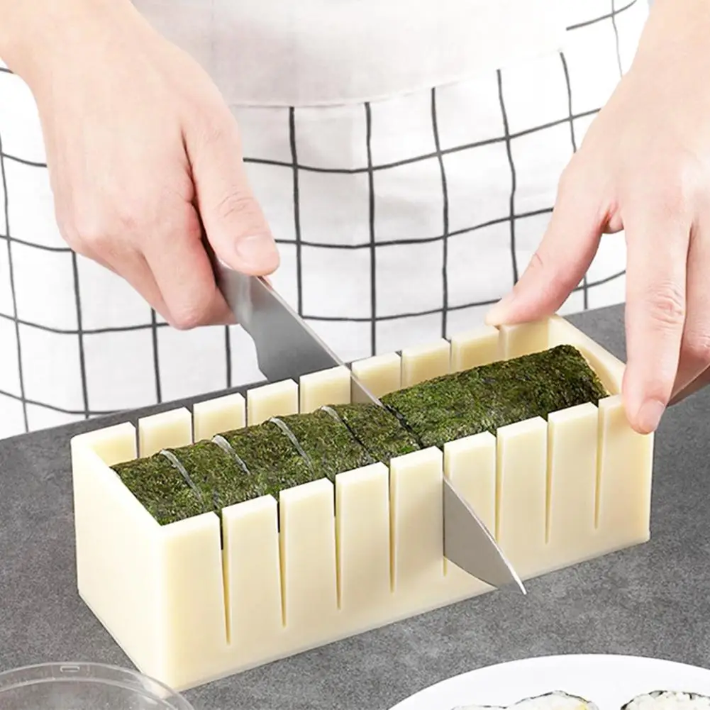 Reusable Plastic Sushi Maker Round Square Heart-shaped Sushi Rolls Mold Kit Sushi Making Tools For Beginners ﻿