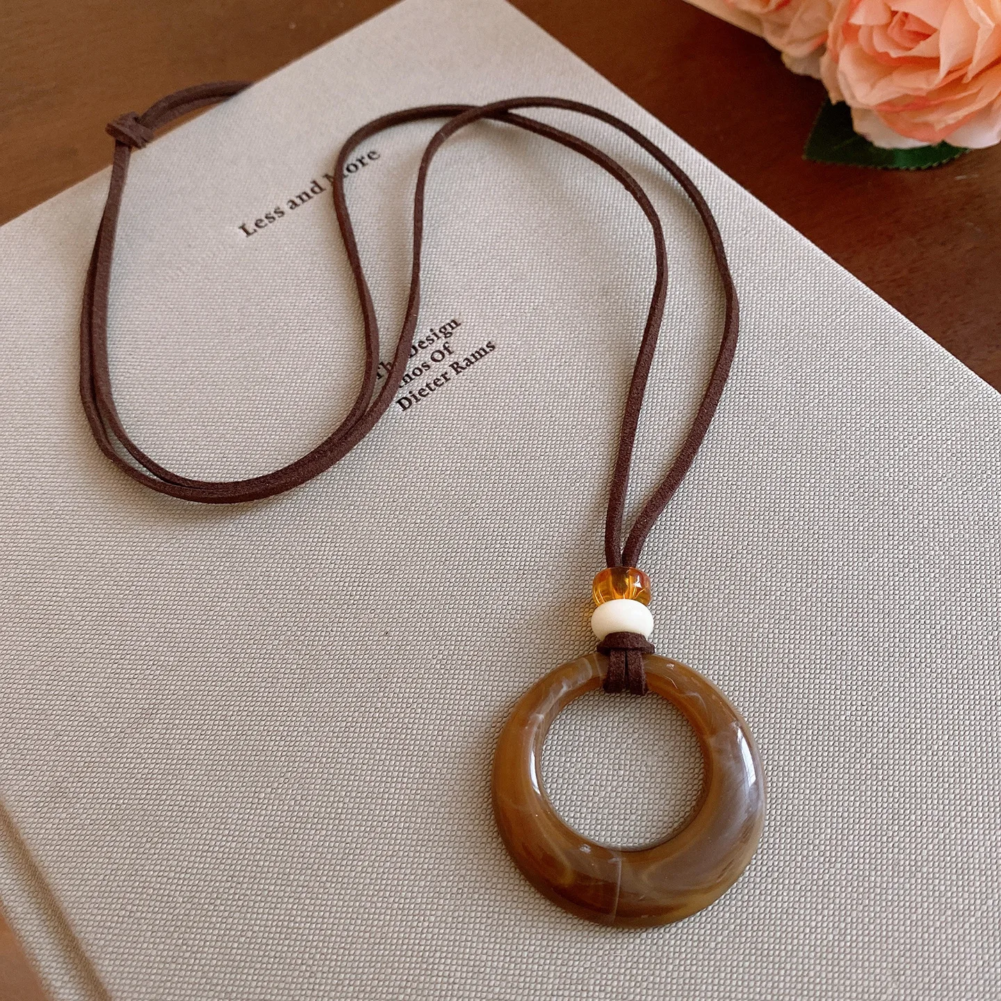Винтажные большие круглые капл – обзор и цена Resin Art Necklace