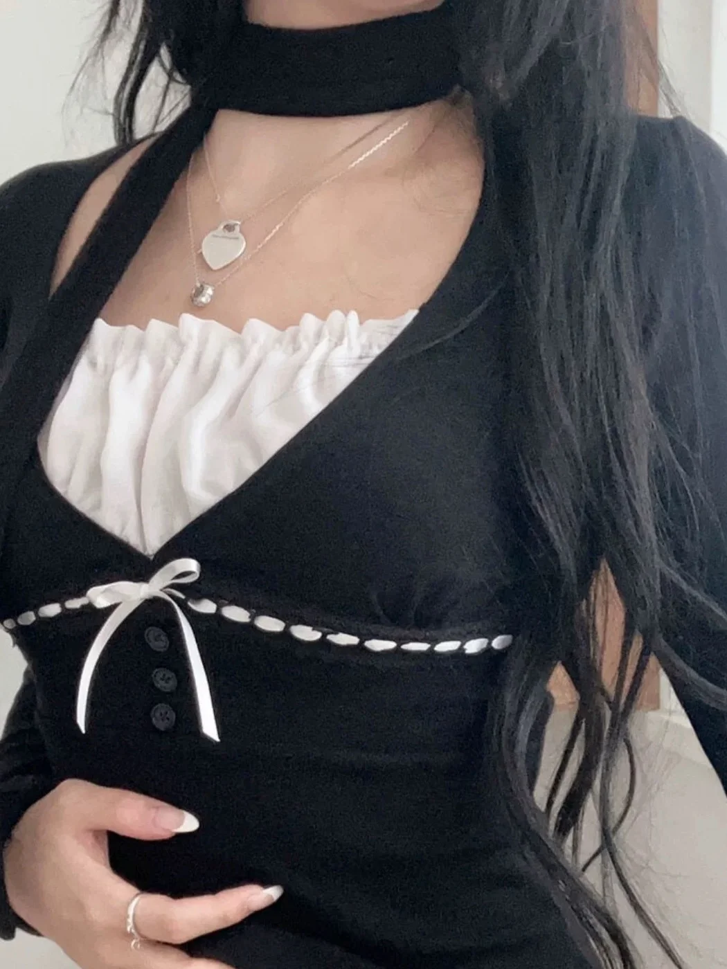 Spring Angel Number 555 Ribbon Scarf Long Sleeve Top Korean Style  Knot Color Block Straight Cut V-Neck Regular Fit