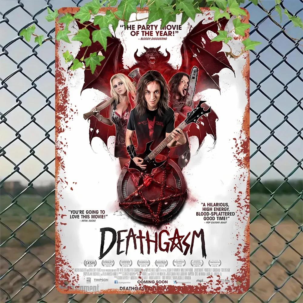 قم برفع ديكور منزلك أو البار أو الرجل الكهف أو المرآب باستخدام لافتة معدنية عتيقة مكونة من قطعة واحدة تتميز بملصق فيلم Deathgasm