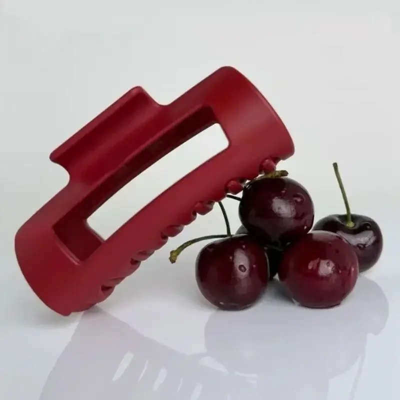1pc Soft silicone shark clip with high-end feel, anti drop and non fragile grip clip, new hair accessory