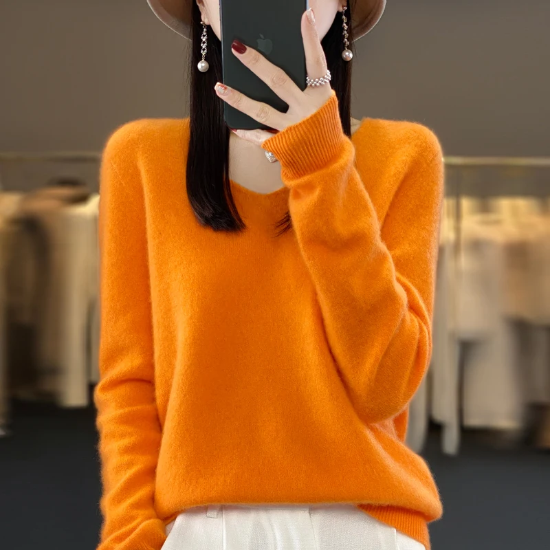 2025 女性のカシミヤセーター 100% ウールの女性のウールのセーターニットプルオーバーセーター秋と冬のセータープルオーバーセーター