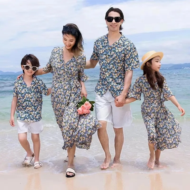 

Праздничный образ, одежда для родителей и детей, одинаковые платья для мамы и дочки, платье с цветочным принтом для отпуска 2024, комплекты для отца и сына