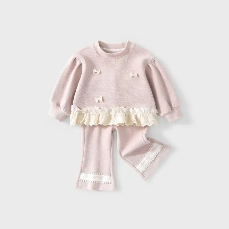 

Girls' 2Pcs Pink Pants Set Long Sleeve Bow Patch Lace Hem Pullover Hoodie Elastic Waist Flare Pants Kids Cotton Casual Outfit