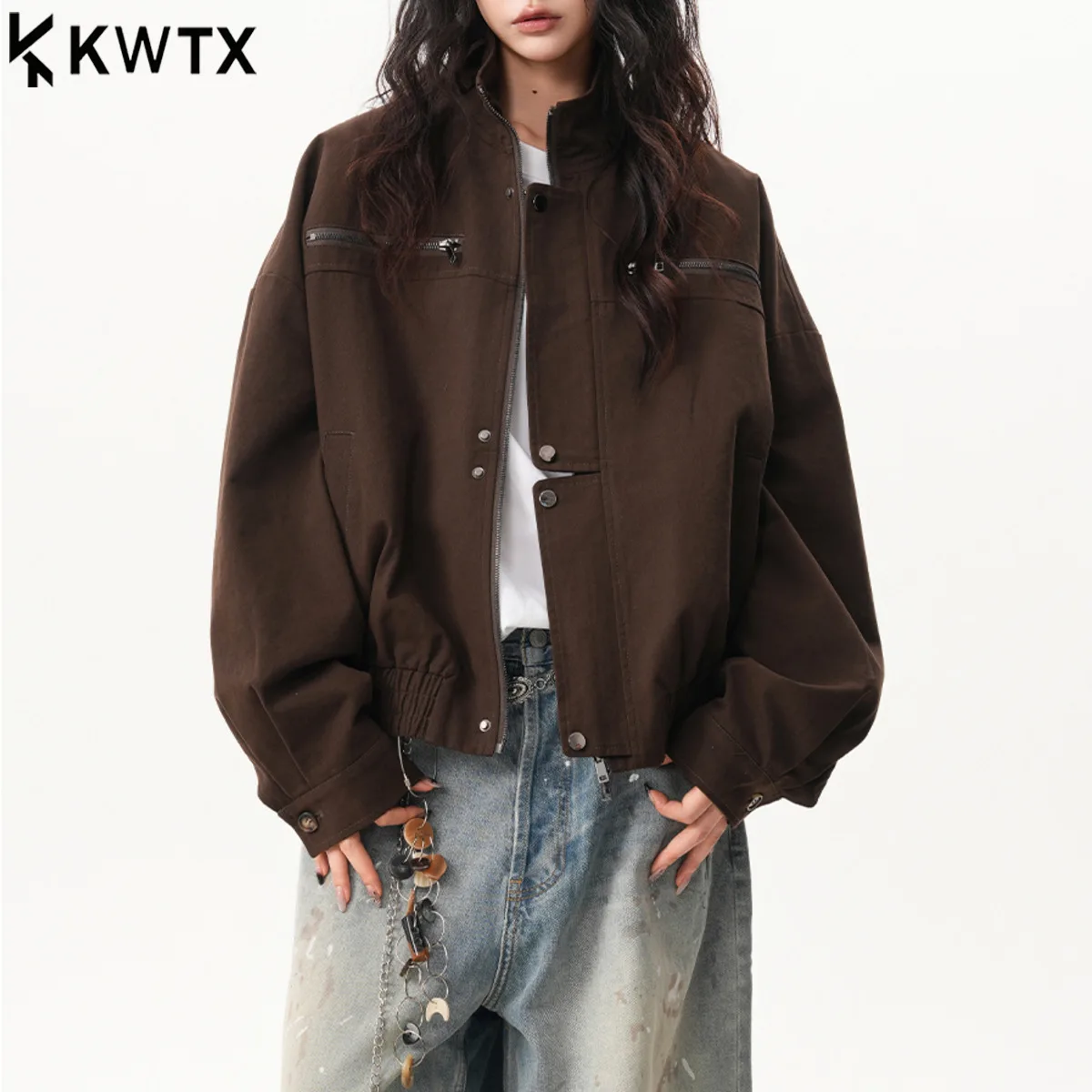 

KWTX 2025: женская винтажная джинсовая байкерская куртка, осень-зима, высокое качество, роскошная, элегантная, с воротником-стойкой, на молнии, на кнопках, повседневная