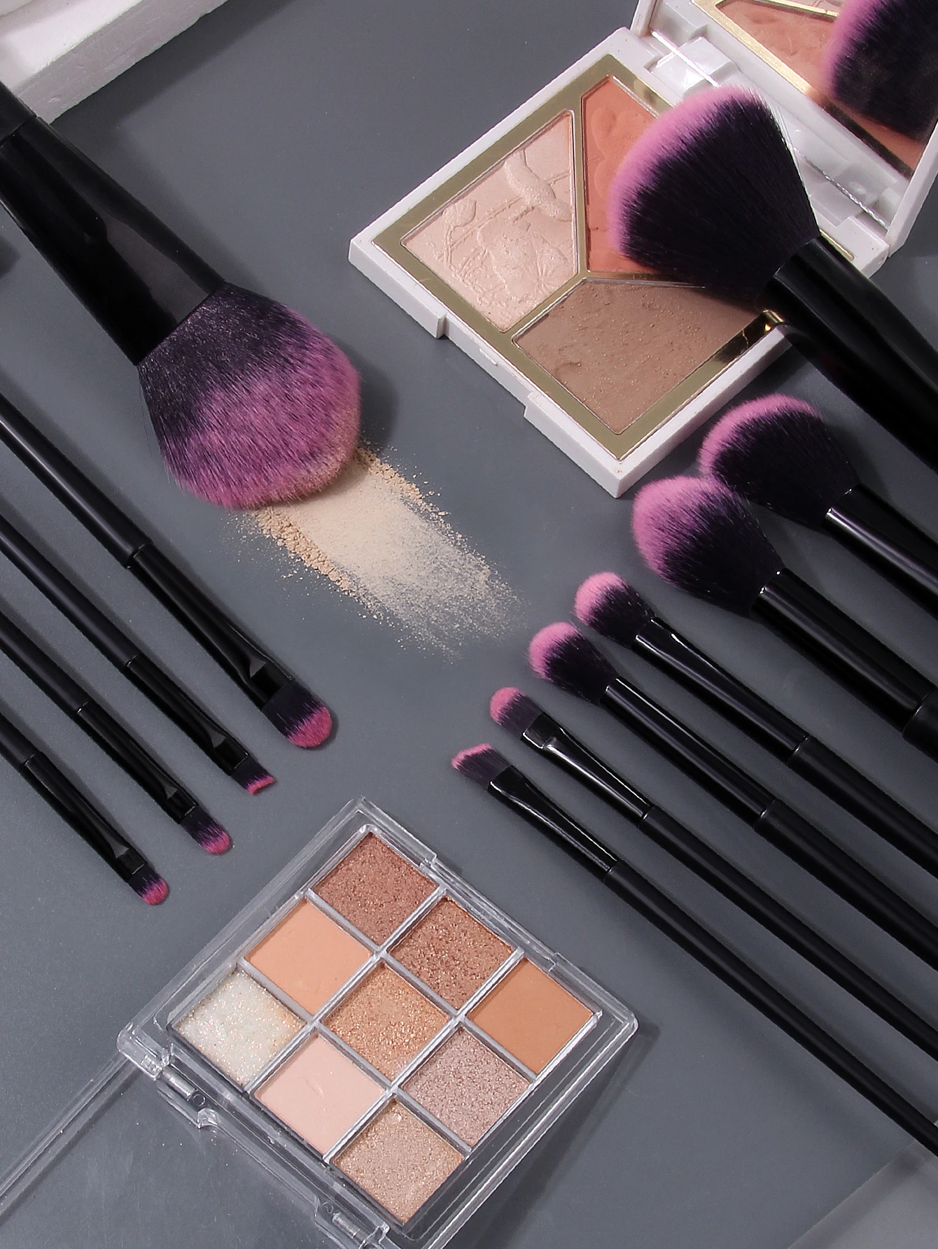 16-teiliges professionelles Make-up-Pinsel-Set – weiche, flauschige Kosmetikpinsel für Foundation, Puder, Lidschatten und Verblenden, Beauty-Tools – Detail 4