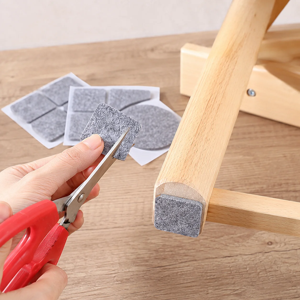 Self Adhesive Felt Furniture Pads Anti Slip Chair Table Leg Protectors Floor Scratch Noise Reduction Pads Round Square