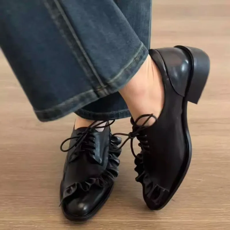 

Новинка 2025, черные женские туфли на плоской подошве с оборками и круглой головкой, нейтральные женские туфли из искусственной кожи, вечерние повседневные туфли на каждый день