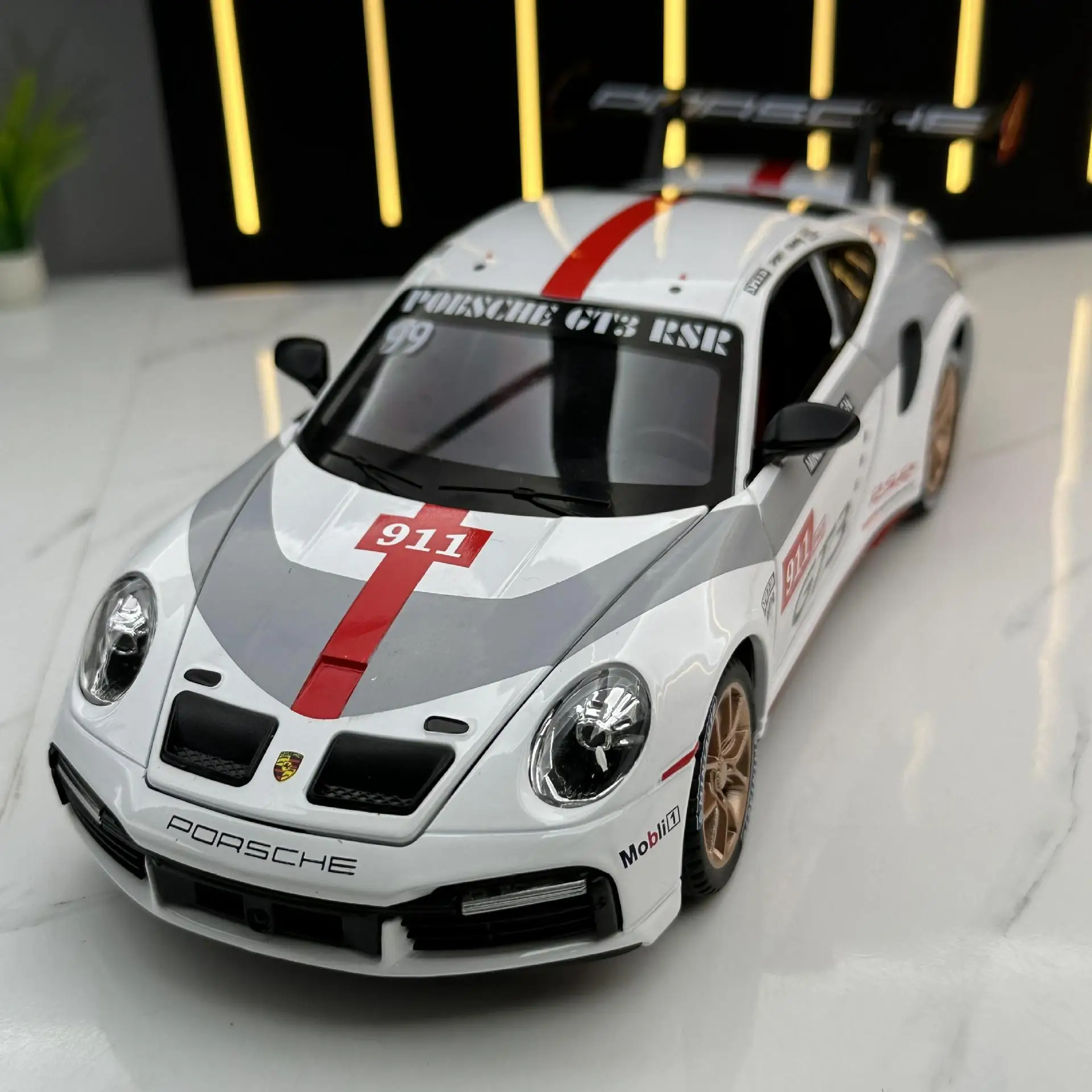 Porsche 911 GT3 RSR coches de juguete, vehículo de juguete de aleación fundido a presión, modelo de coche de Metal, luz de sonido, juguete extraíble, A416 regalo para niños, 1:24