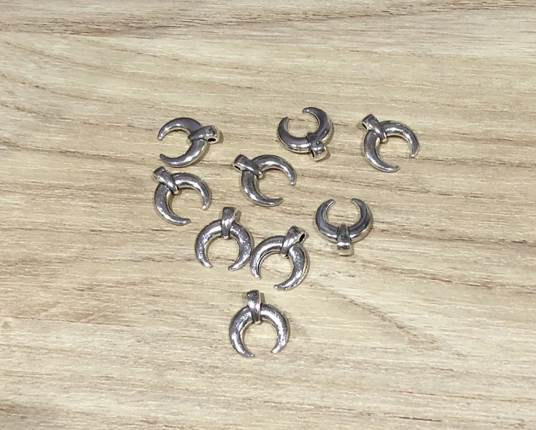

40pcs 10*11mm Zinc Alloy metal tbetan silver pendants for jewelry handmade HW2632