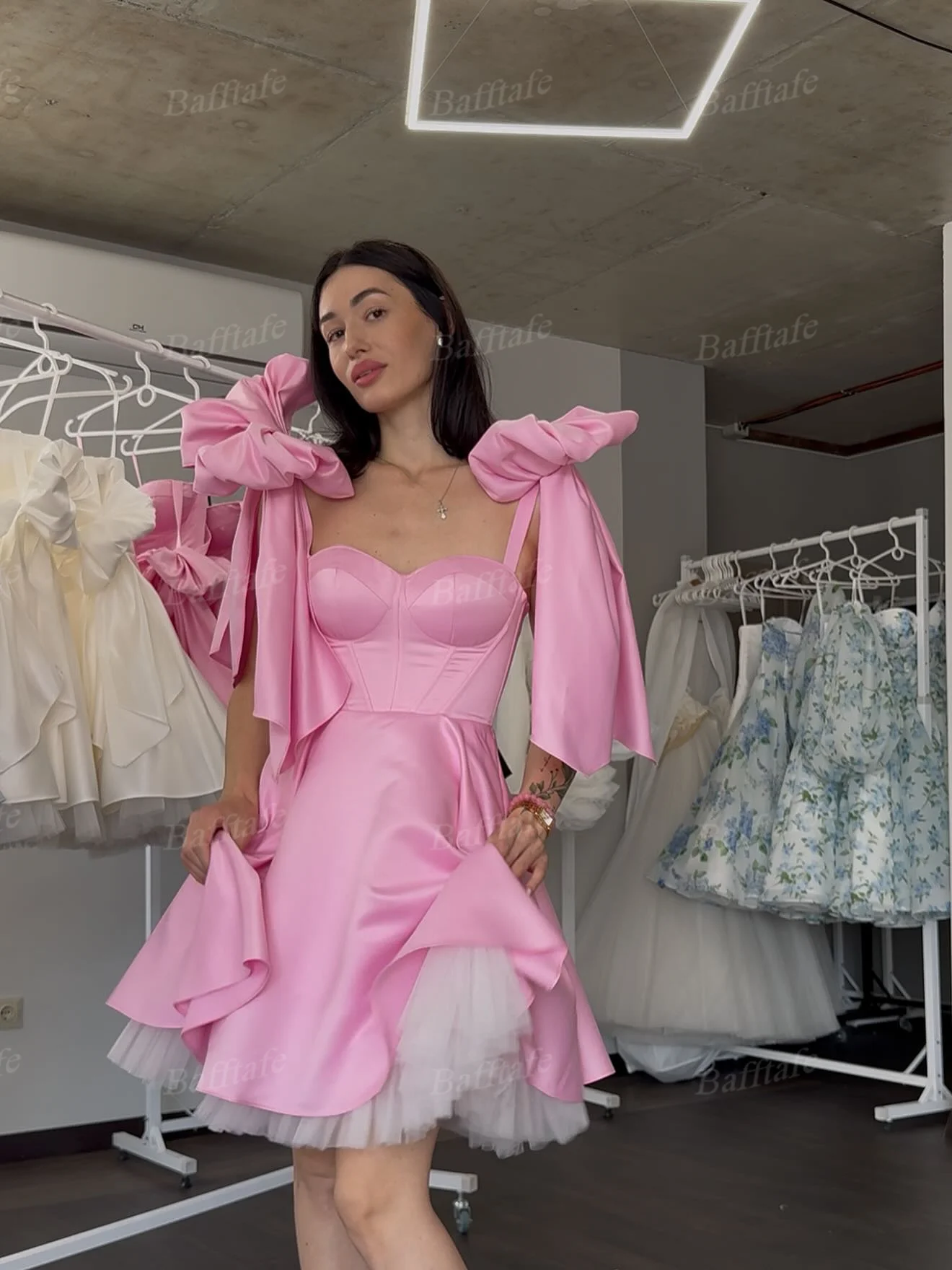 Bafftafe-Mini vestidos de fiesta personalizados de satén rosa, tul marfil, tirantes con lazo, vestidos de fiesta, corsé, vestido de baile para niña de graduación