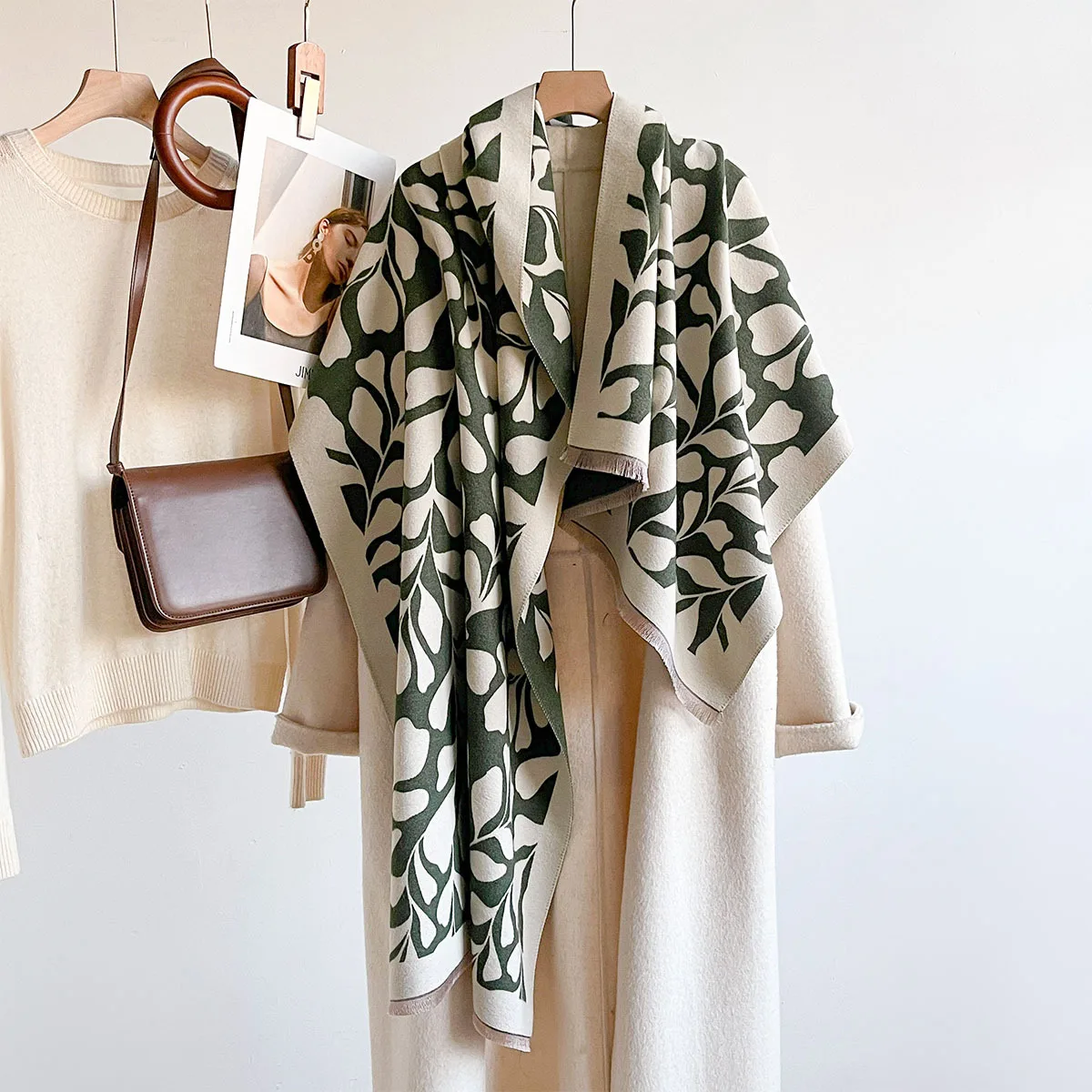 Scarf Women Shawl Pashmina Wrap Cape FauxCashmere Floral Jacquard Leaf Pattern Neckwarmer Stole Travel Outerwear Autumn Vintage