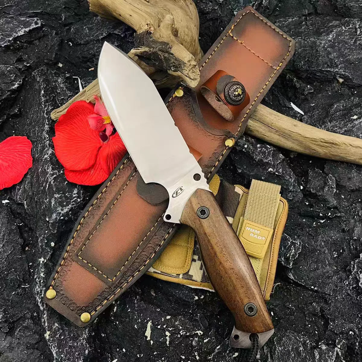 Full Tang Fixed Blade Outdoor Survival Knife with Solid Wood Handle, Portable Leather Sheath, Practical Tool for Wilderness Exploration, Mountaineering, and Camping