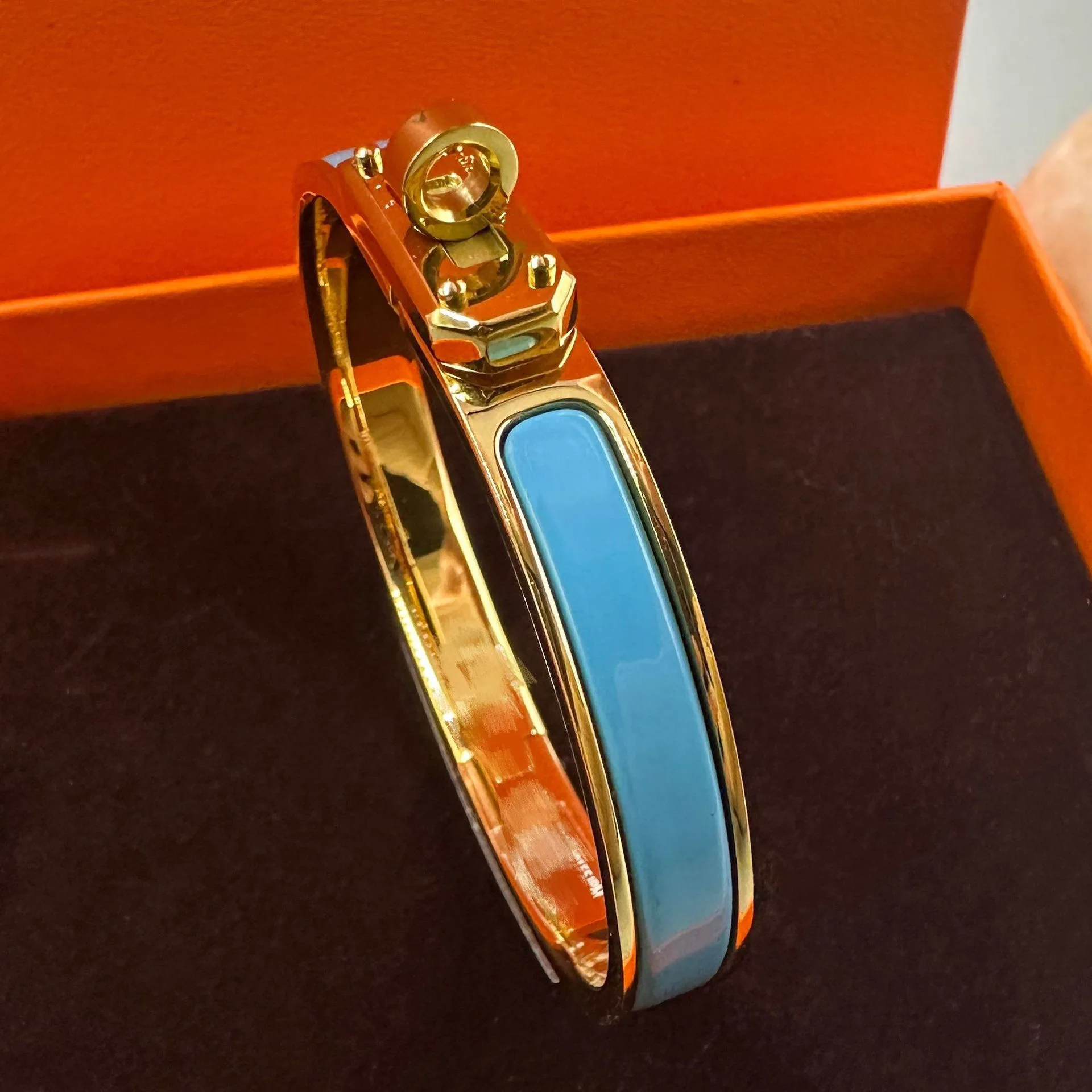 Size 17 and Size 19 High Quality Luxury Bracelet