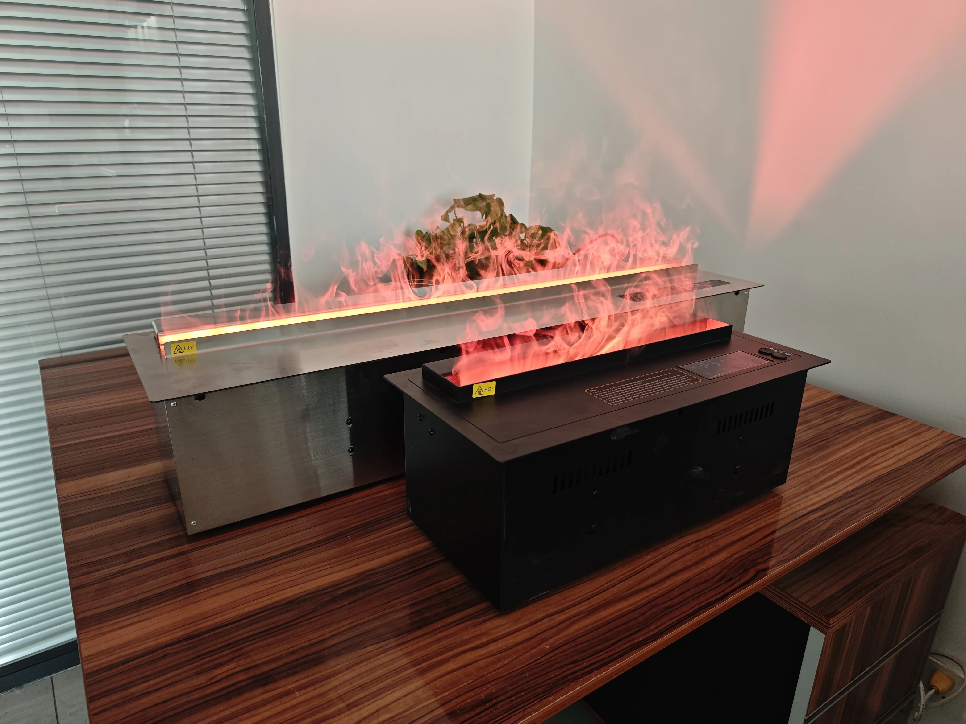 Modern 3D Electric Fireplace Remote Control Steam for Hotels Villas Apartments Living Rooms Insert Elegant Fireplace Mantels