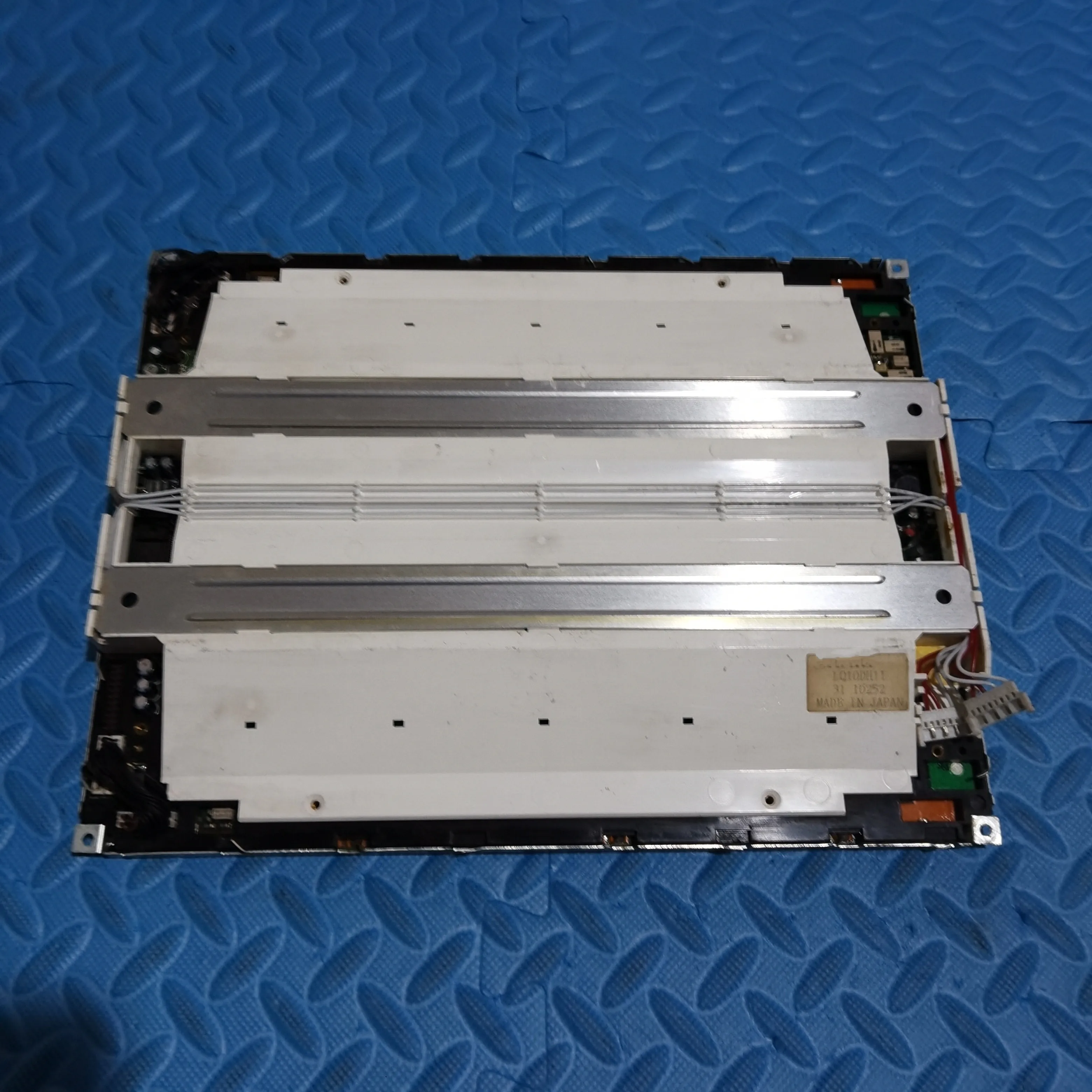 LQ10DH15 Panel wyświetlacza LCD