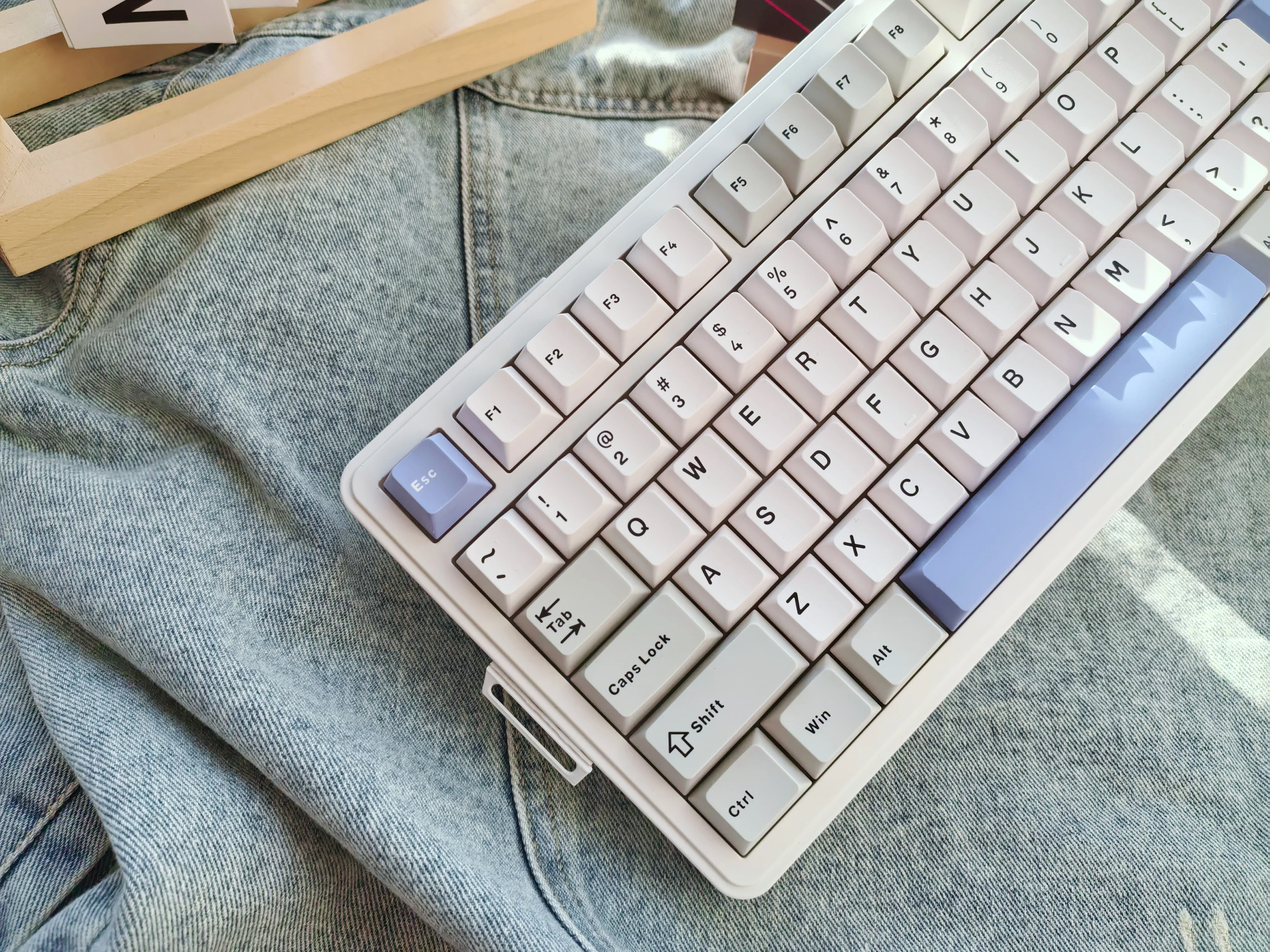 

Набор из 128 двухслойных PBT-кейкапов (белый, серый, синий) Cherry Profile для механических клавиатур Gateron Cherry MX, для геймеров