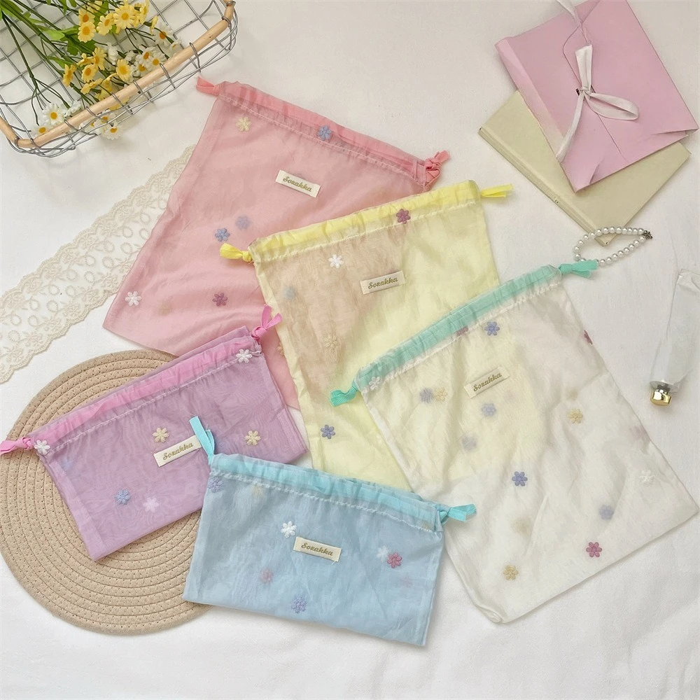 Multifunctional Flower Embroidery Storage Drawstring Bag for Women Portable Travel Storage Pouch Cute Makeup Bag Candy Organizer