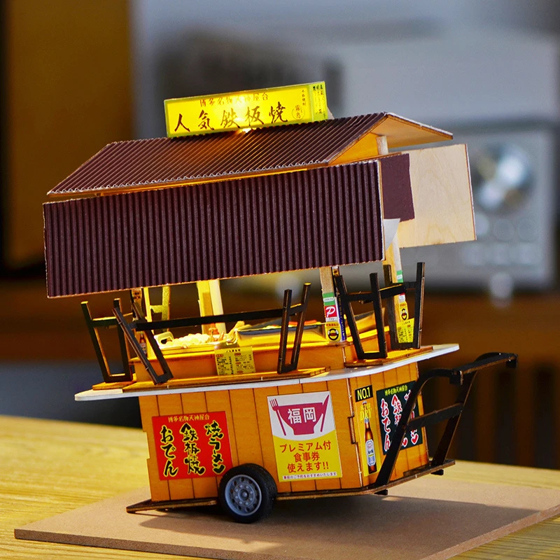 DIY บ้านตุ๊กตาไม้ญี่ปุ่น Yatai-Teppanyaki Store Miniature ชุดตุ๊กตาเฟอร์นิเจอร์สําหรับของขวัญวันเกิดเพื่อน