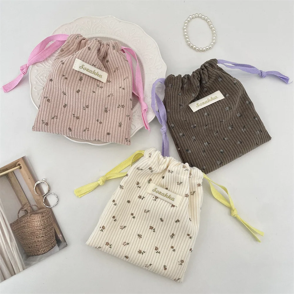 Sac de rangement floral en velours côtelé, sac à cordon de serrage pour rouge à lèvres et cosmétiques, trousse de maquillage à main pour voyage