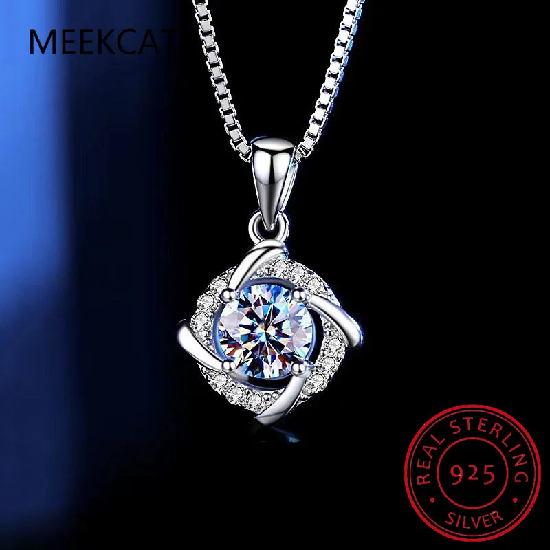 Round Genuine Natural Blue Topaz 925 Sterling Silver Four Leaf Clover Pendant Necklace for Women Statement Gemstone Jewelry