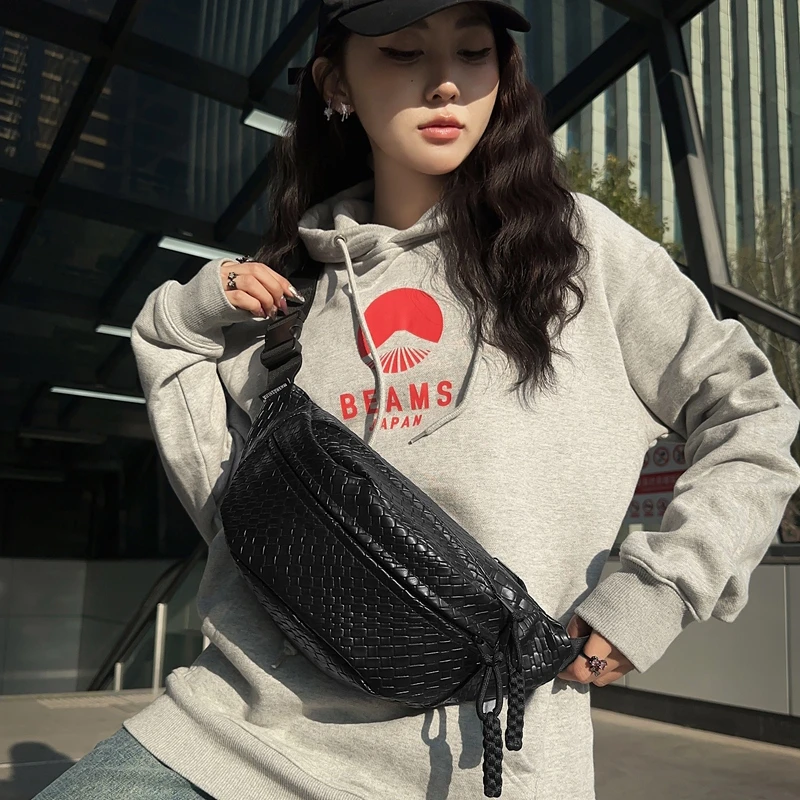 Man Waist Bag Large Capacity Leather Fanny Pack Unisex Woven pattern Chest Bag Fashion Shoulder Crossbody Bags Quality Belt Bags