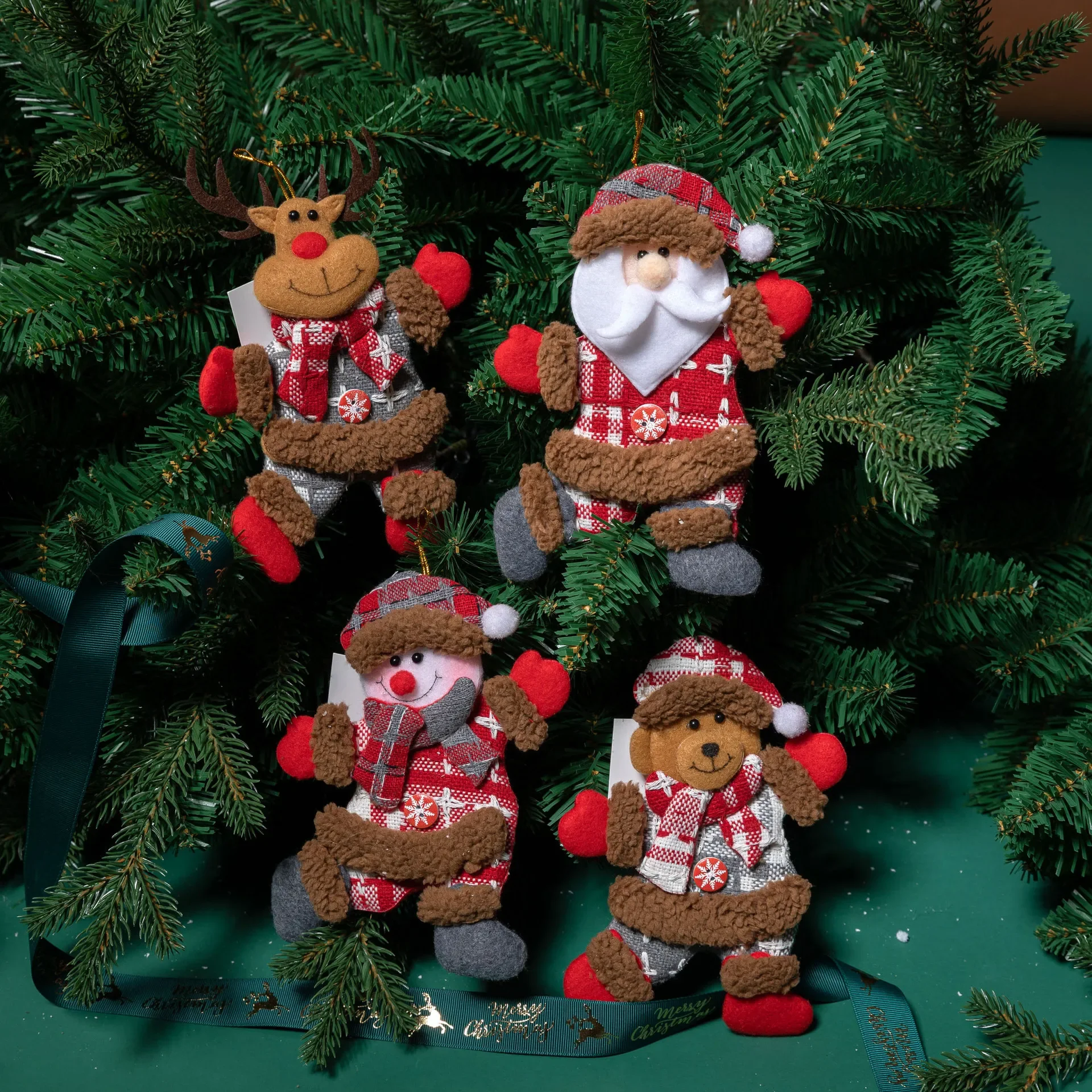 Christmas Dolls Snowman Santa Claus Deer Bear Xmas Tree Hanging Pendants Decoration for Home New Year Party Decor Supplies