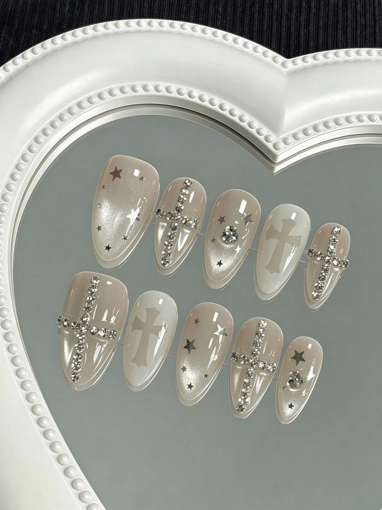 Nail Art Press On - 10-Piece Set of Reusable Press-On Nails,