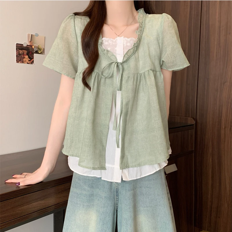 

plus Size Women's Summer irt Design Sense Loose ort Sve Splice Fake Two-Piece Top Fem Faion Casual White Red