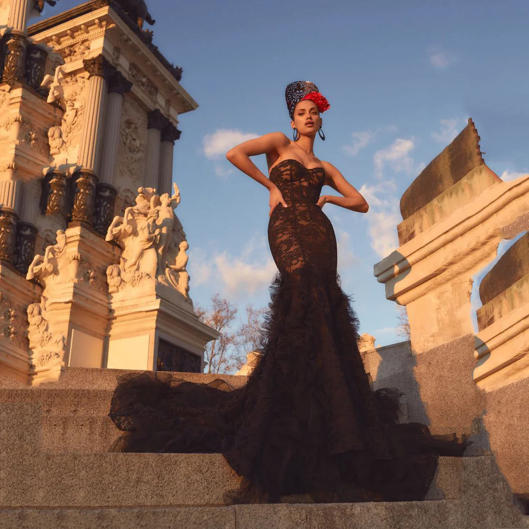 Alta costura renda vestido de baile preto sereia fora do ombro querida vestidos de noite tule macio em camadas maxi vestidos feitos sob encomenda