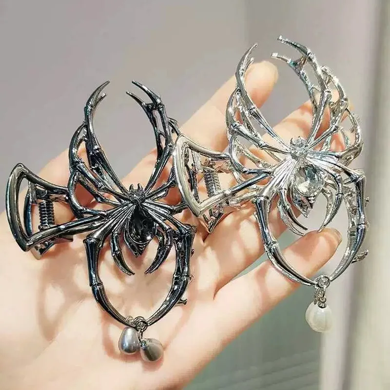 

Metal Spider Hair Claw Elegant Pearl Droplet Designed Barrettes Ornament Large Hair Clips Hair Accessories for Women Gothtic