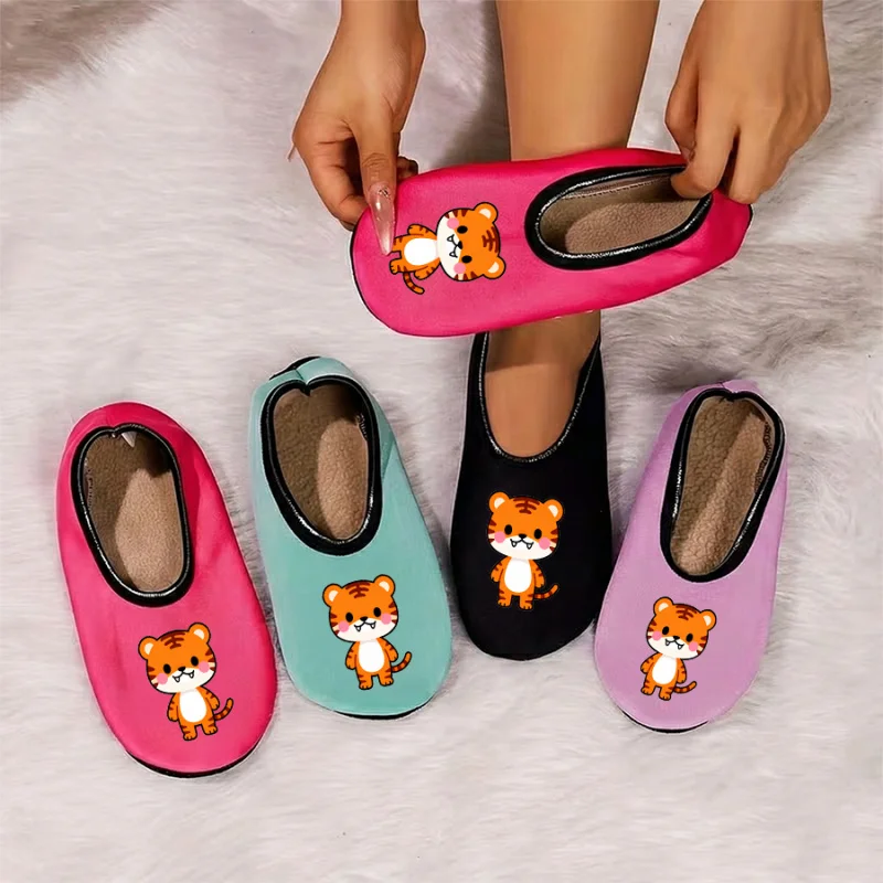 

Four season wearable couple cartoon bird print with thin velvet lining, breathable, high elasticity, anti slip floor slippers