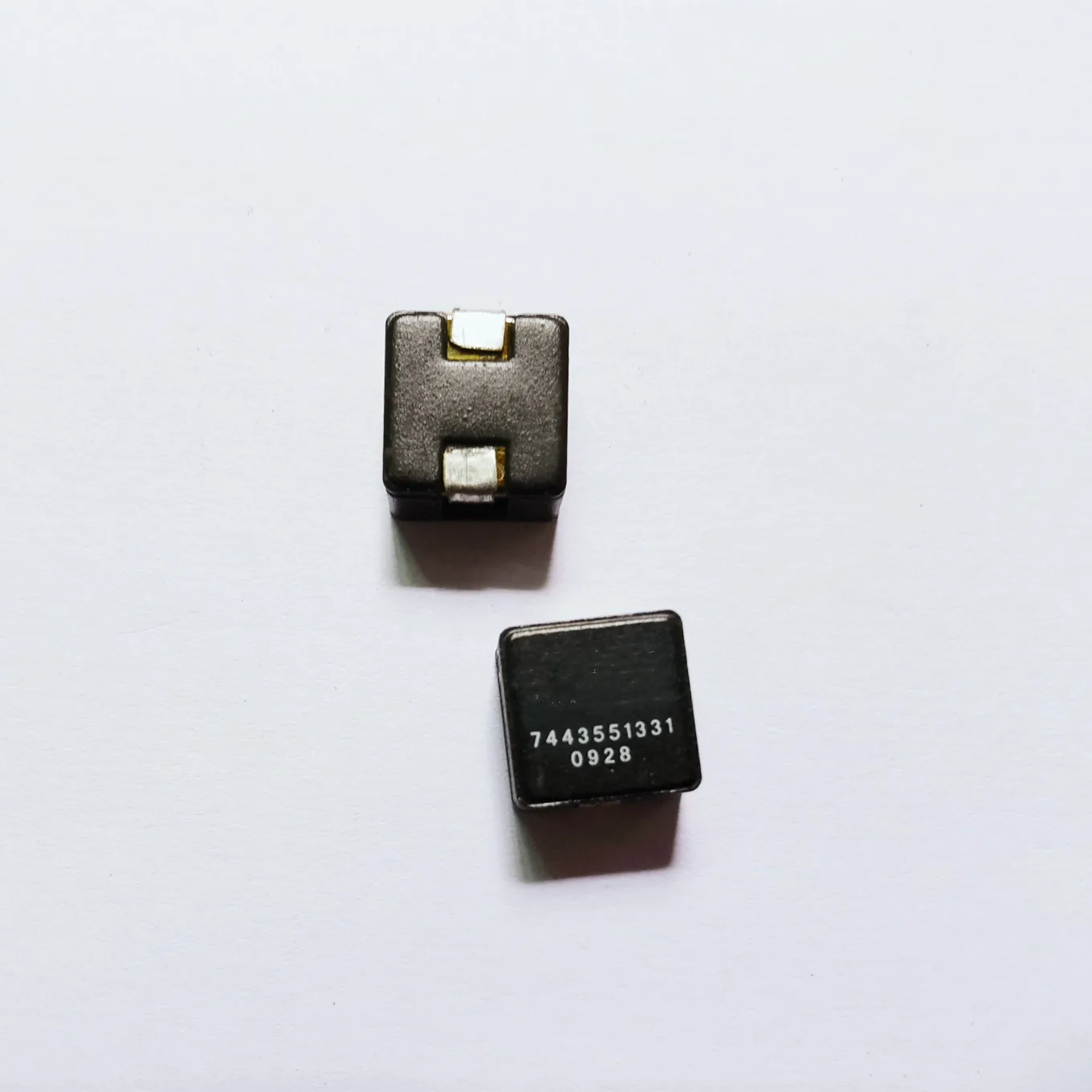 Original new 100% 7443551331 SMD integrated 33UH 5.5A high current flat copper coil power inductance