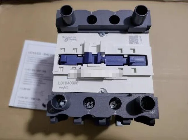 

1PCS New LC1D40008F7 Contactor AC110V 50/60Hz & LA4DA2G