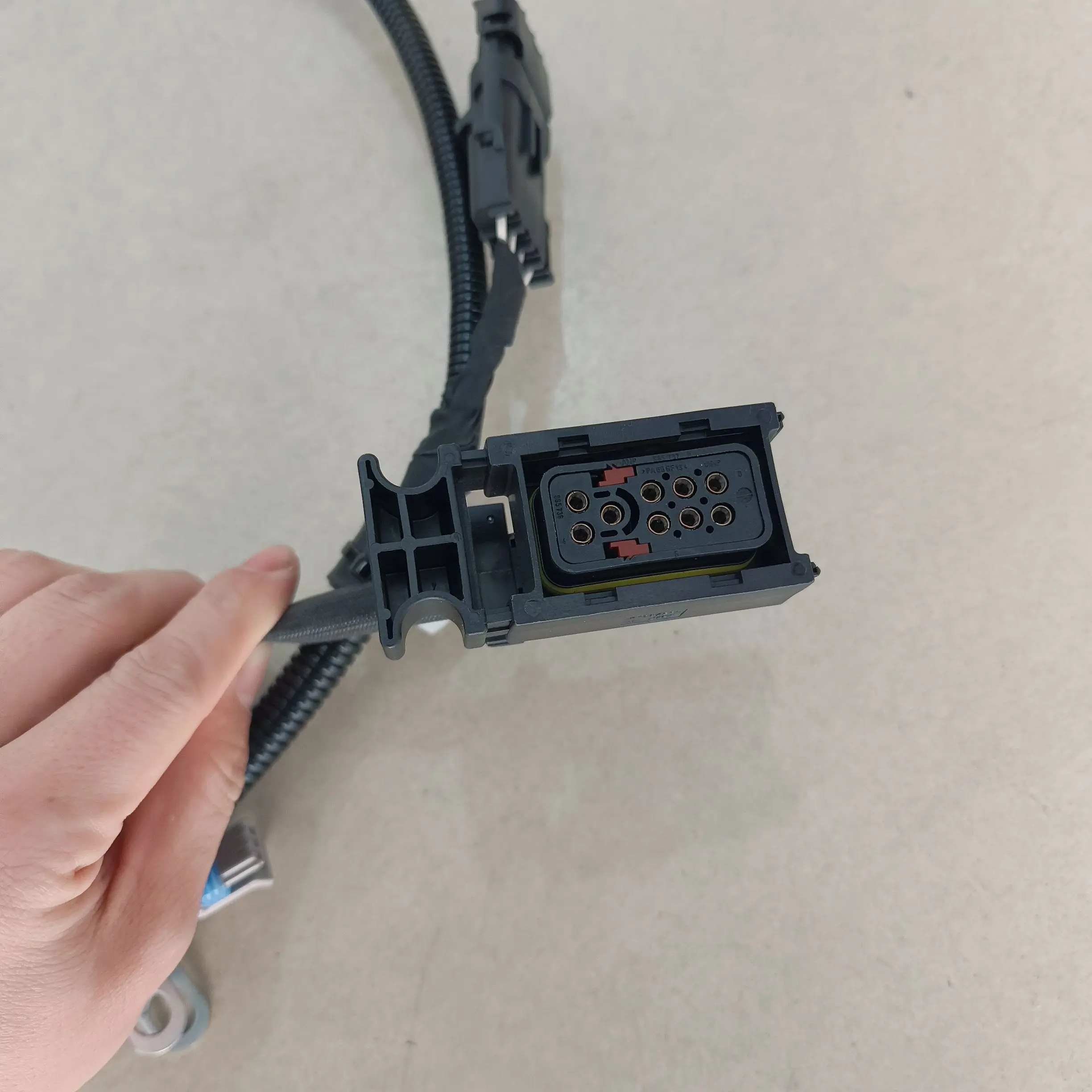 High Quality Engine Wiring Harness Assembly Suitable for Cummins Qsb5.9 Wiring Harness 3958224 Engineering Machinery Accessories