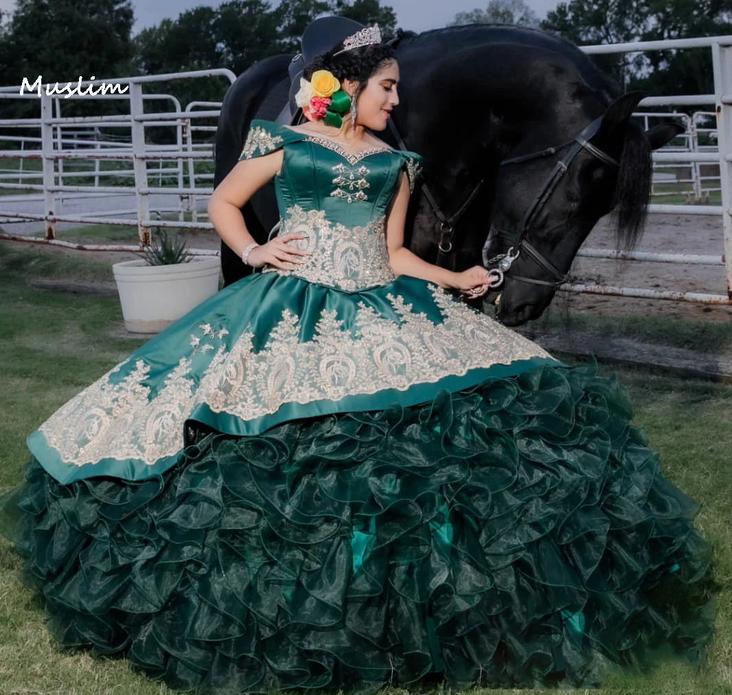 Luxury Emerald Green Quinceanera Dresses Mexican Vestido 15 Quinceañeras Organza Tiered Ruffles Corset Birthday Customized