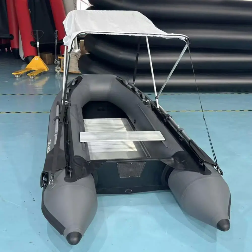 Factory Price Inflatable Crazy Traction Slide Water Pipe Inflatable Traction Sofa Boat