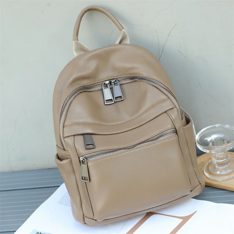 

Soft Daily Woman Genuine Leater Backpack Large Spacious Fashionable Cow Leather Knapsack Travel Business College Shoulder Bag