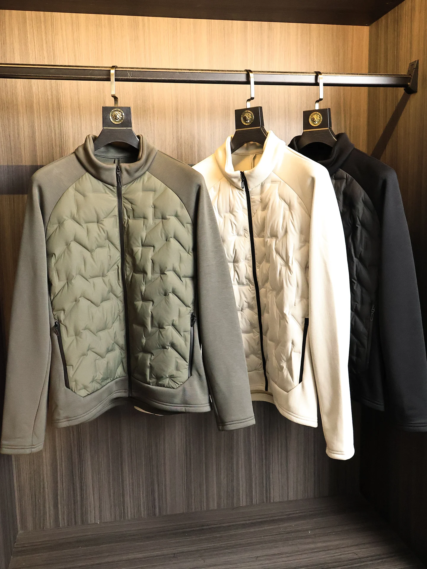 Men's Thickened Fleece Lined Stand Collar down Jacket Fashionable Patchwork Autumn Winter Coat Warm Windproof Modern Style