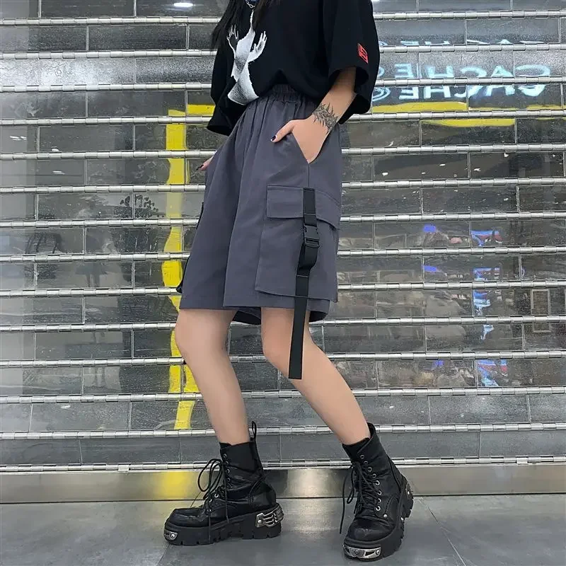 Black Cargo Shorts Women Summer Streetwear Couple Wide Leg Shorts Woman Harajuku Big Pockets Knee Length Pants 4Xl 2025 New