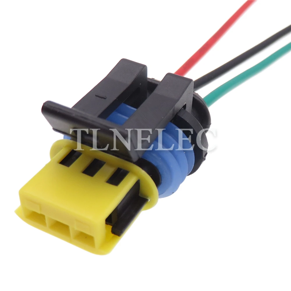 Enchufe impermeable para automóvil de 3 pines con cables, conectores sellados, 15336029