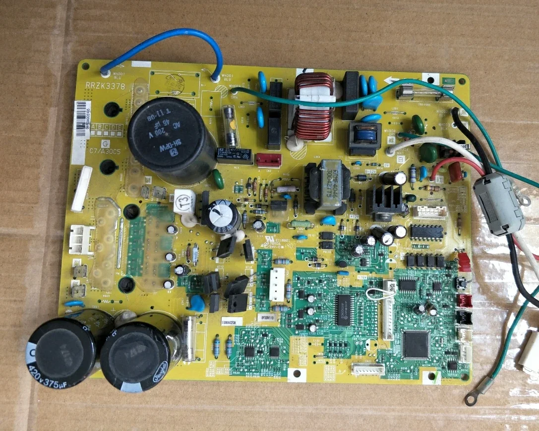 

RAS-/RAC-35CVX KFR-35GW/BPN Frequency Conversion Control Motherboard for External Machine.