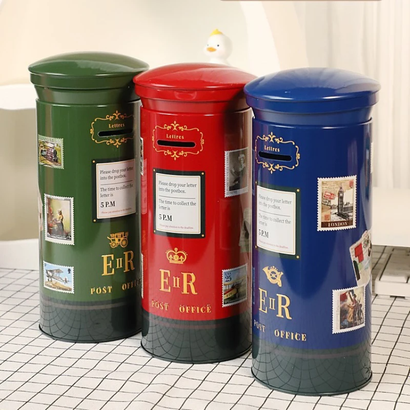 

Antique Vintage British Style Red Mailbox Piggy Bank Metal Iron Craft Coin Bank, Retro Home Desk Decoration Gift for Kids Adults