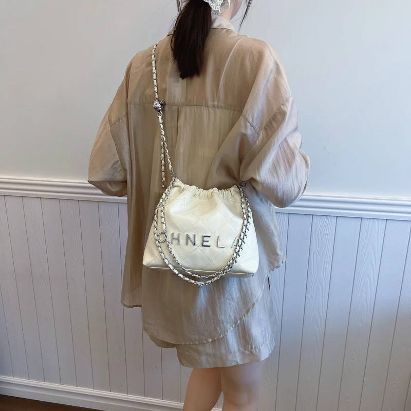 

Popular Women's Designer Handbag, Genuine Leather Crossbody Shoulder Bag, Chic Ladies Tote