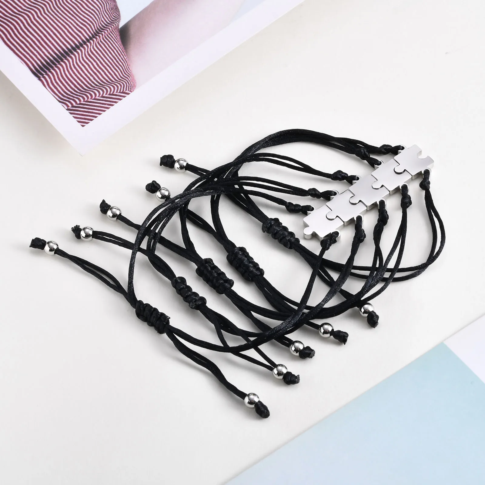 Gewebtes schwarzes Seil-Puzzle-Armband für Damen und Herren, individuelle Freundschaftsarmbänder, Mutter, Vater, Valentinstag, Geburtstag, Schmuck – Detail 8