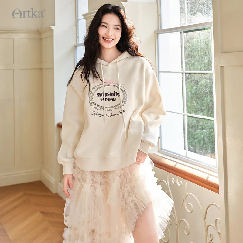 ARTKA 2025 가을 신상 여성 후드 코트 패션 캐주얼 레터 프린트 후디 코트 루즈 롱 슬리브 후드 아우터웨어 VA32055Q