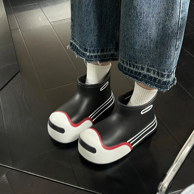 Rain Boots Women's New Waterproof Rubber Shoes Cute Children's Rain Boots Comfortable Garden Work Shoes Kawaii Short Boot Botas