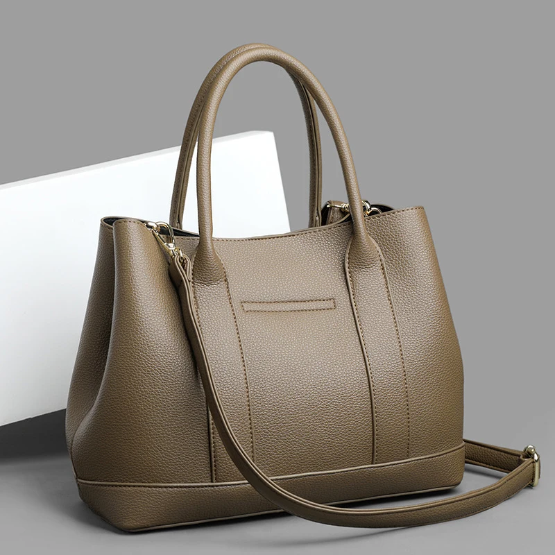2026New Korean-style fashion handbag for middle-aged mothers, large-capacity crossbody bag for commuting Bag